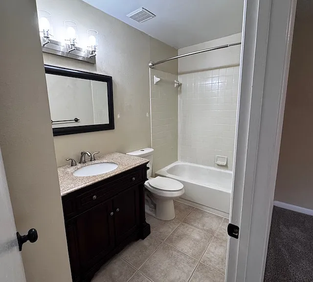 10128 Lake Oak Cir — Photo 14