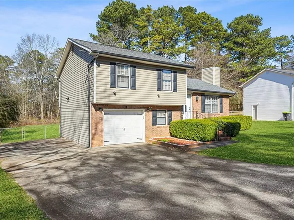190 Belmont Farms Dr, Ellenwood, GA 30294