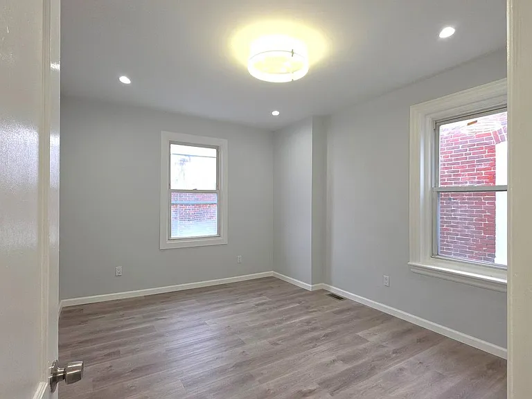 1214 S 56th St — Photo 10