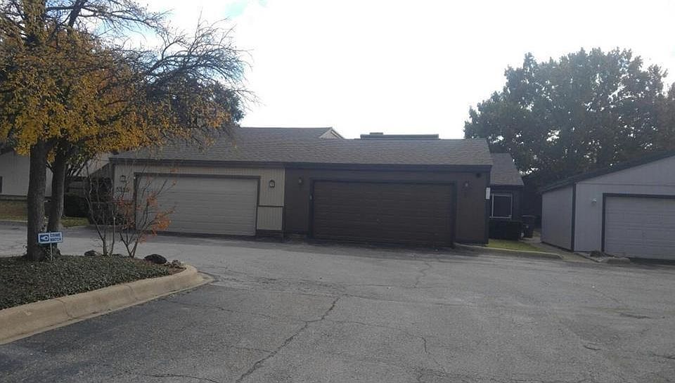 2nd image of 5518 Willow Cir