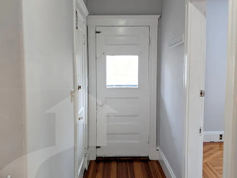 14 Belknap St #2 — Photo 10