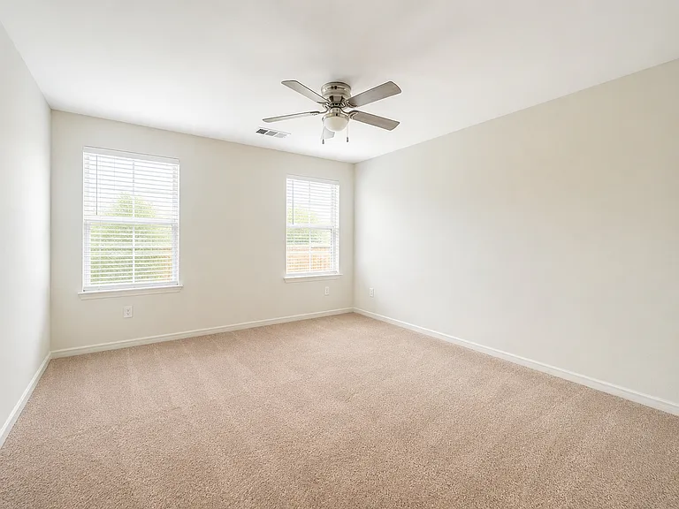 201 Sunnymeade Ln — Photo 7