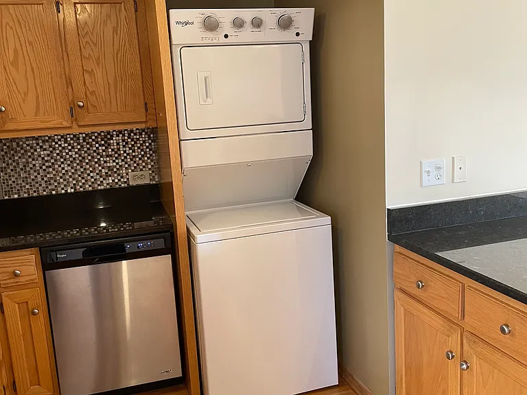 7915 W Grand Ave #2S — Photo 9