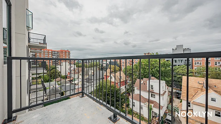 Rented by Nooklyn NYC LLC | media 13