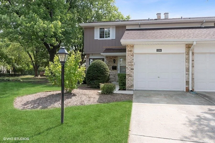1264 Reading Ct photo 1
