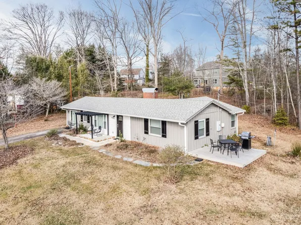 479 Maple Dr, Old Fort, NC 28762