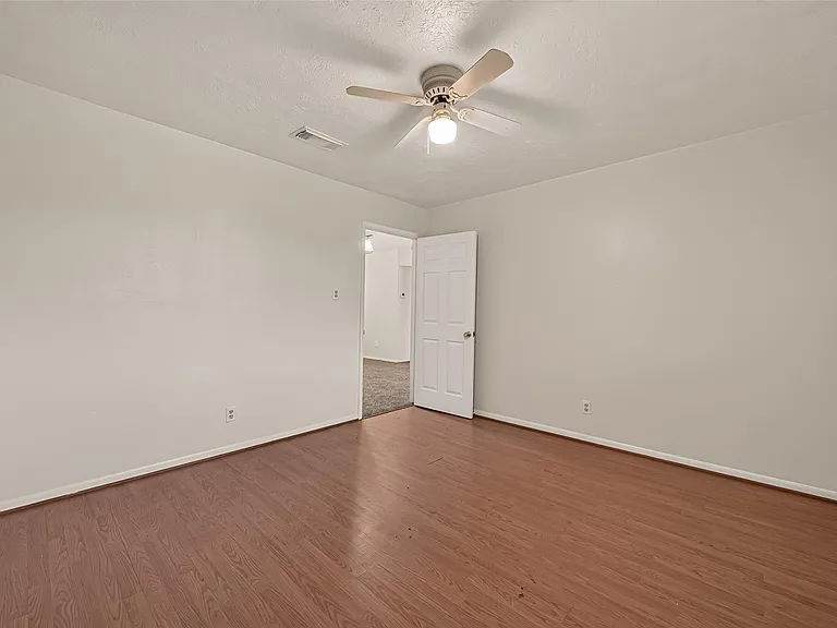 2714 S Brompton Dr — Photo 22