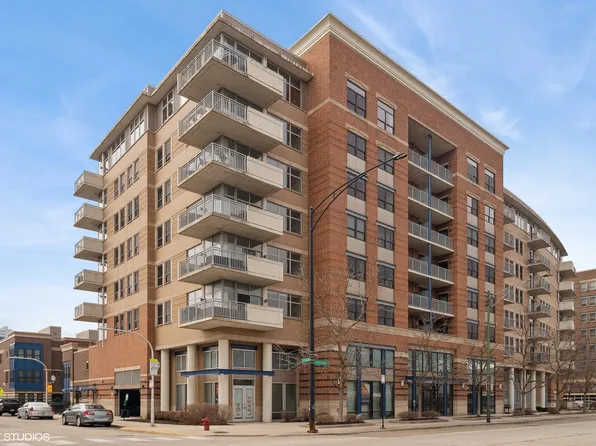 511 W Division St APT 711, Chicago, IL 60610