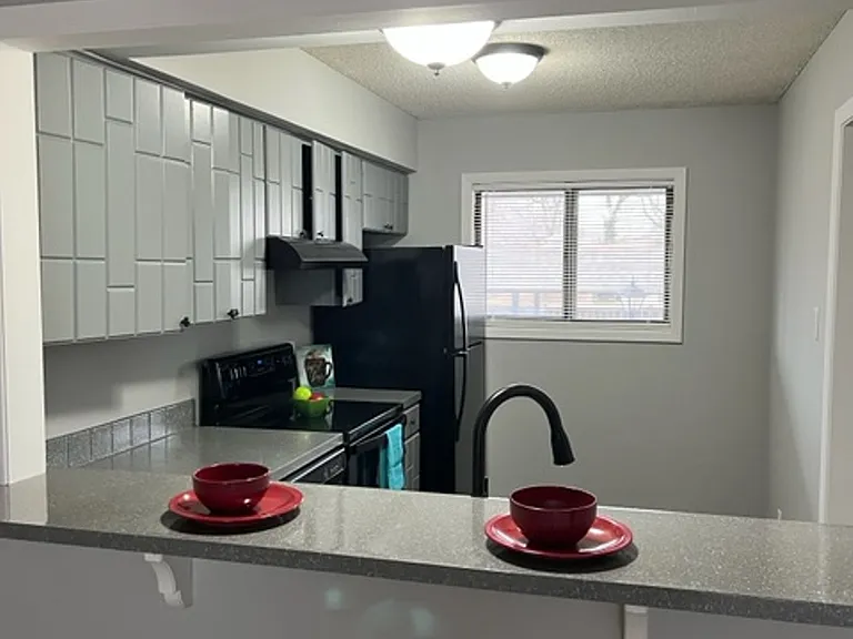 Parke East Townhomes — Photo 70