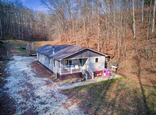 11 Virginia Ln, West Liberty, KY 41472