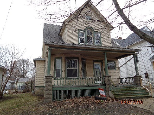 1st image of 1227 11th Ave