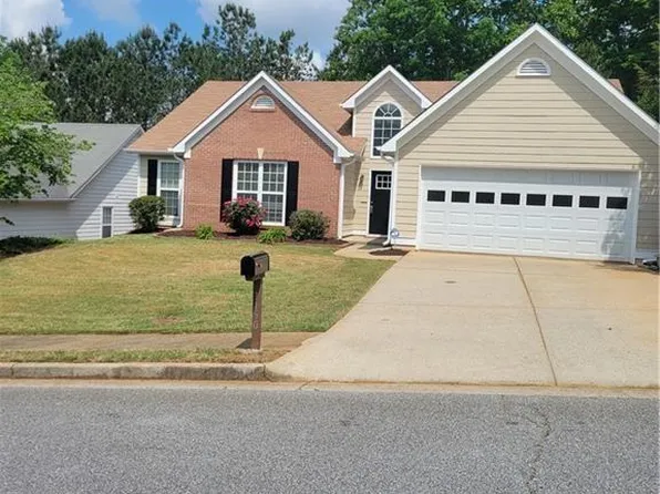 1150 Hillary Ln, Lawrenceville, GA 30043