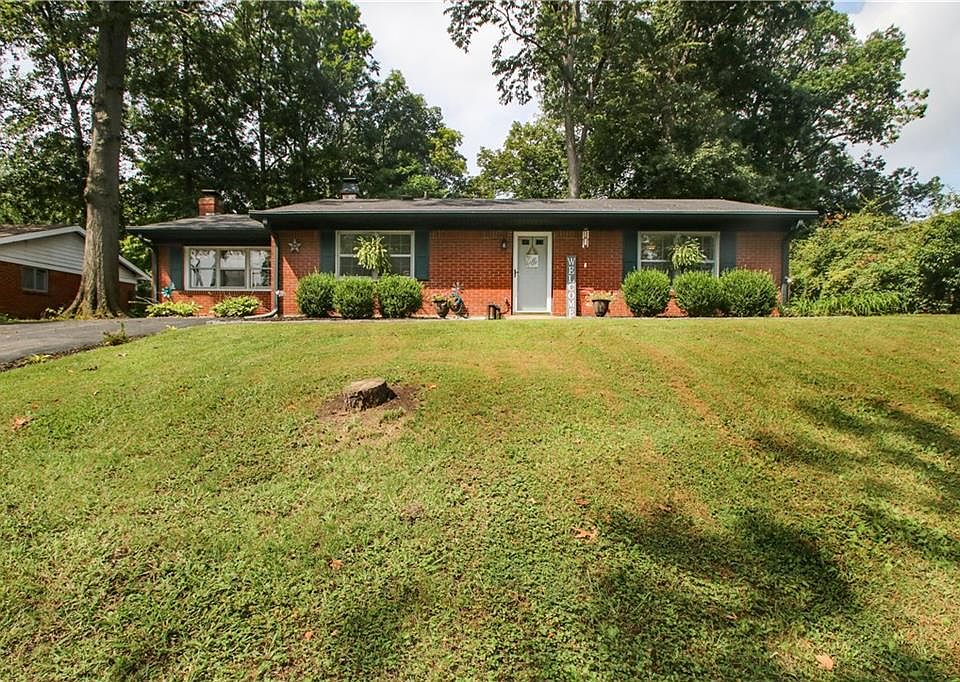 1st image of 1702 N Furman Ave