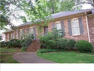 2nd image of 3519 Fox Hollow Ln
