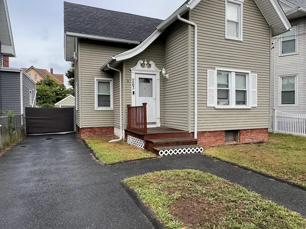 263 Brooks Street, Bridgeport, CT 06608