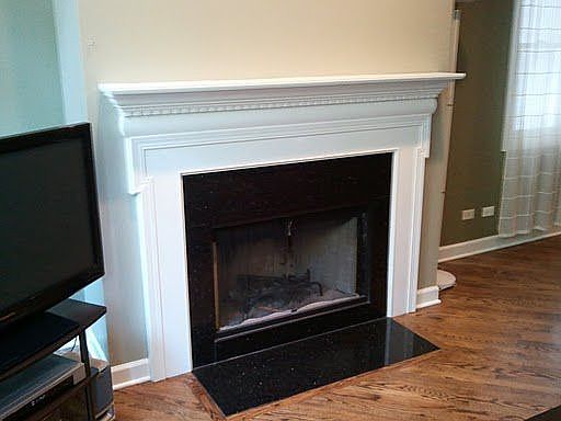 Living Room Gas Fireplace 