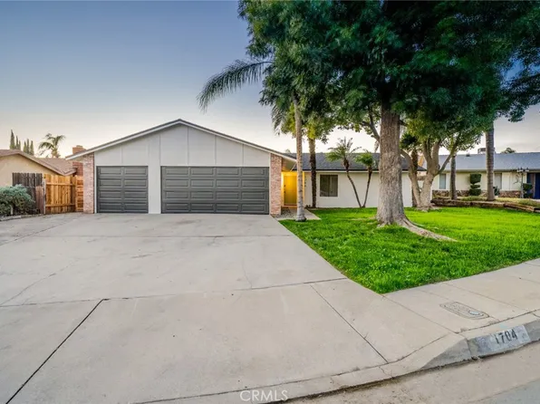 1704 Catalpa Ave, Highland, CA 92346
