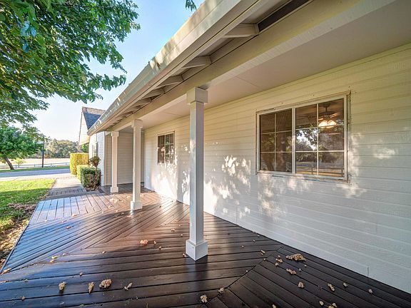 4th image of 22519 Stoney Creek Ln
