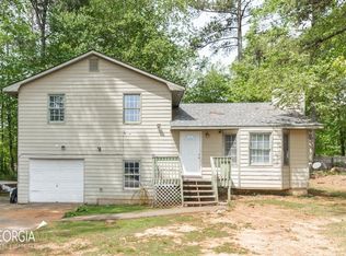 145 Fawn Cir, Carrollton, GA 30117