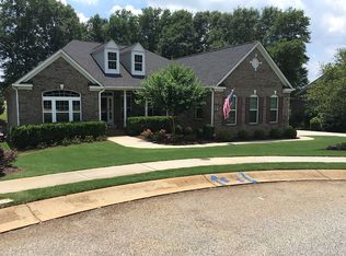 308 Hamilton Gaines Ct, Boiling Springs, SC 29316