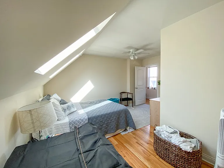 1536 W North Ave — Photo 5
