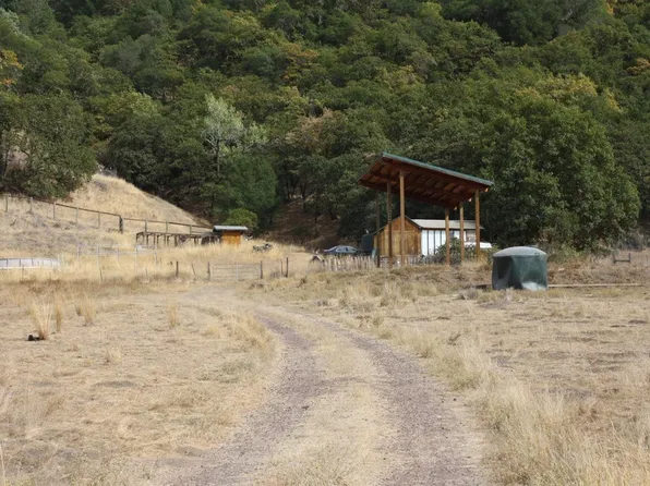 76225 Hill Road, Covelo, CA 95428
