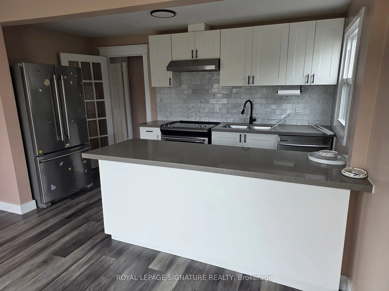 2 bed, $2,400 — Photo 3