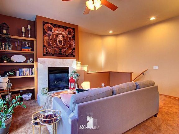 3rd image of 5377 164th Ave SE #115