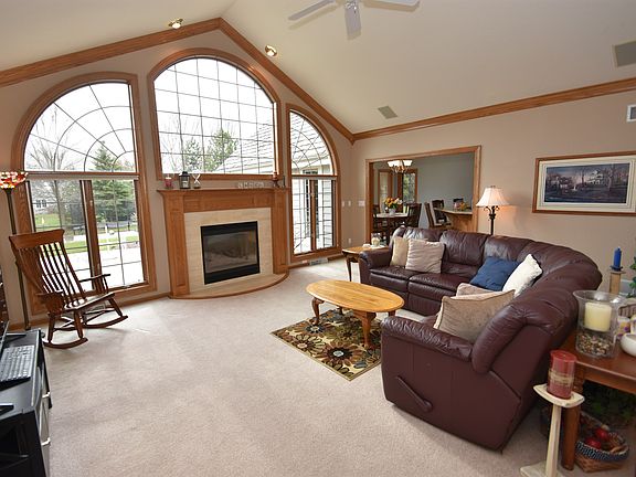 5th image of 515 N Ponderosa Dr