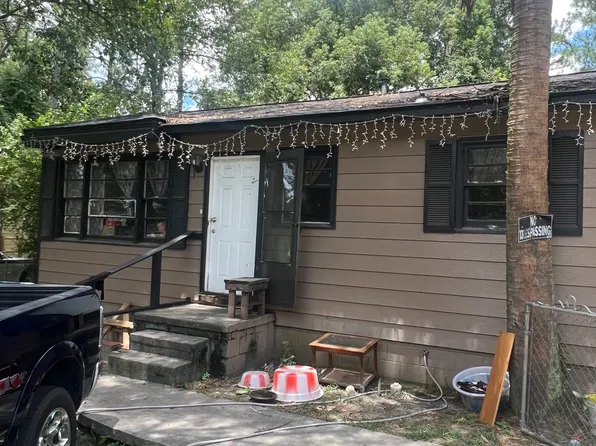 614 E Brookwood Dr, Valdosta, GA 31601