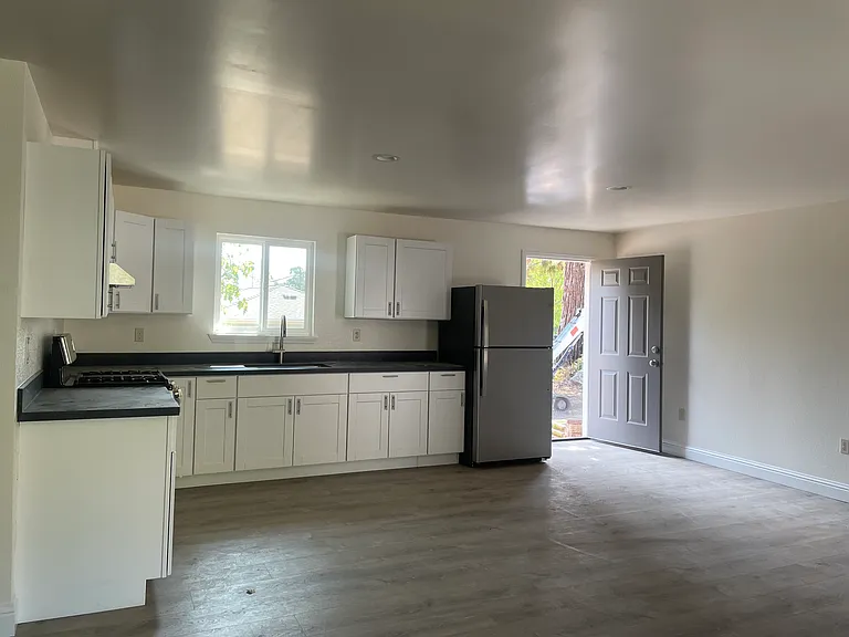 1791 Adams St — Photo 4