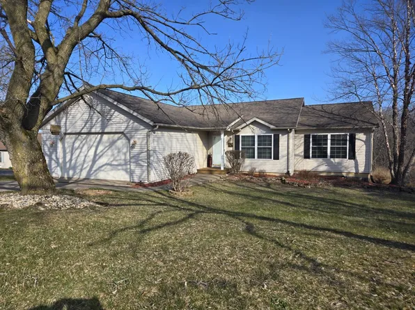14A34 Falling Sun Dr, Apple River, IL 61001