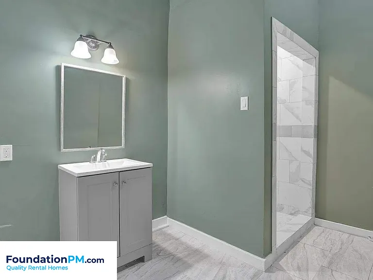 533 Leath St — Photo 18
