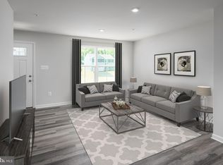 768 Raeann Dr, Greencastle, PA 17225