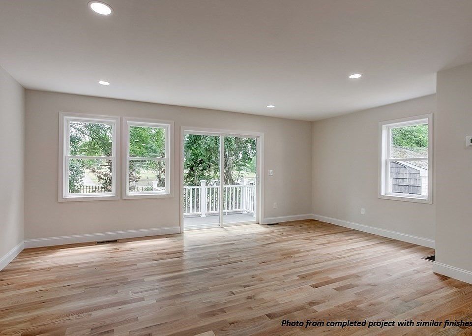 2nd image of 79 School St #2