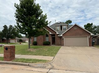 1845 Courtney Ln, Edmond, OK 73013