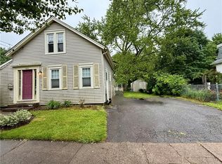 120 Lonsdale Main St, Lincoln, RI 02865