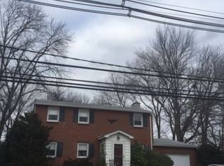 92 Groveville Rd, Trenton, NJ 08620