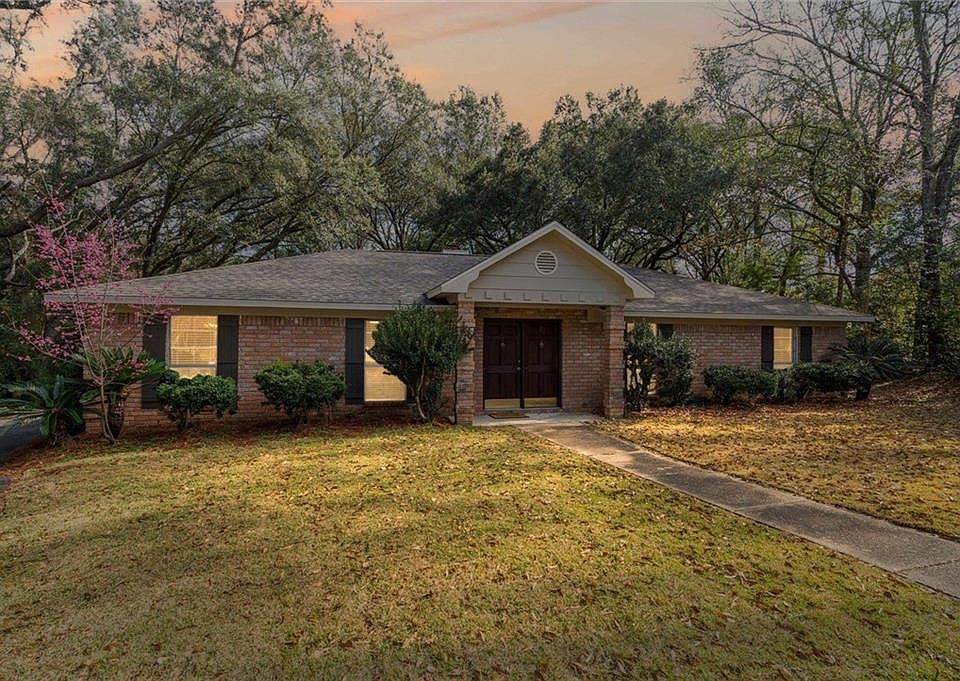 1st image of 8080 Danielle Dr