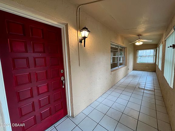 5th image of 43 Federal Ln