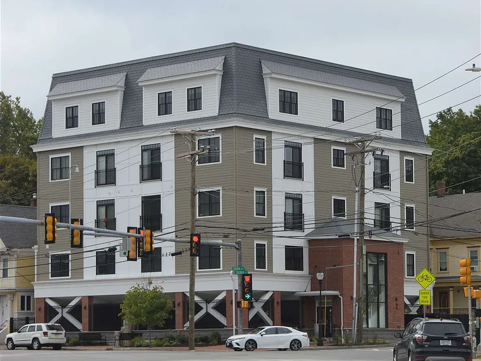 2 Silver St #3