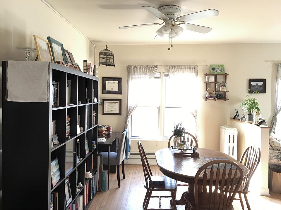 1st image of 726-28 W Roscoe St #726-3S