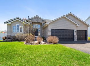 1256 15th Ave SE, Forest Lake, MN 55025