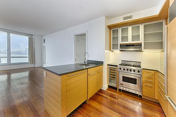 Rented by Town Residential | media 10