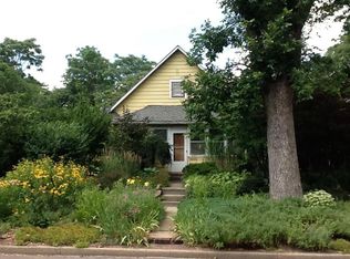 1914 E Walnut St, Des Moines, IA 50316