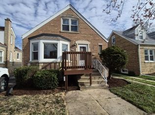 201 Hillcrest Ave, Chicago Heights, IL 60411