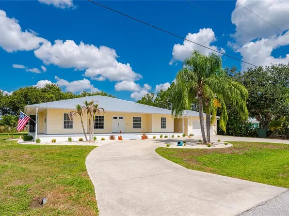 569 Rio Vista Ave, Punta Gorda, FL 33982