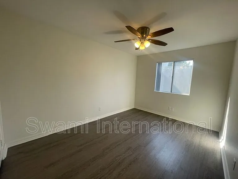 345 E Stepney St #4 — Photo 19