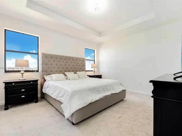 10103 SW 231st Ln, Miami, FL 33190