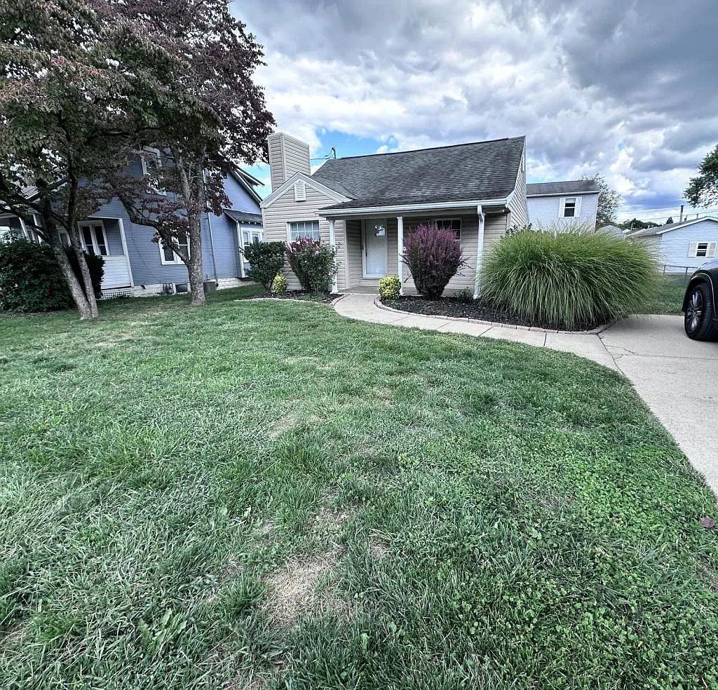 4406 Grand Central Ave — Photo 3